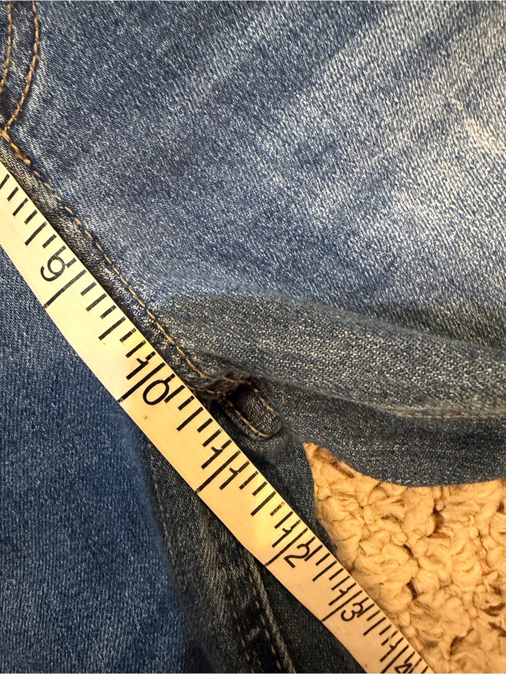 Kut from the Kloth Jodi Wide-Leg Cargo Jeans - Picture 8 of 9